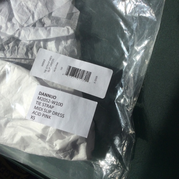 DANNIJO ACID PINK SILK MIDI DRESS - Picture 9 of 9
